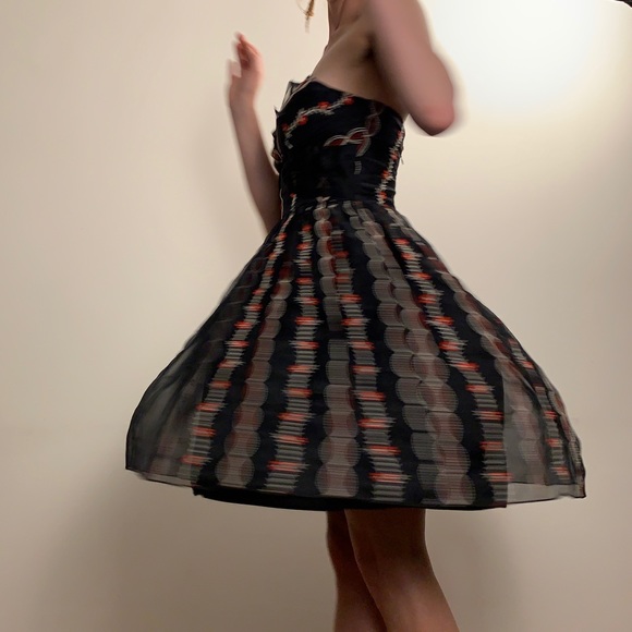 Anna Sui Embroidered Organza Dress - Picture 4 of 5